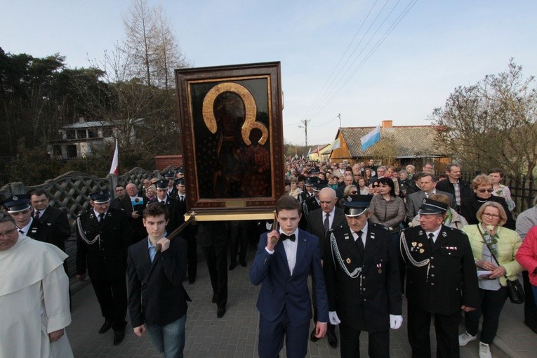 Słupno. Nawiedzenie w parafii św. Marcina