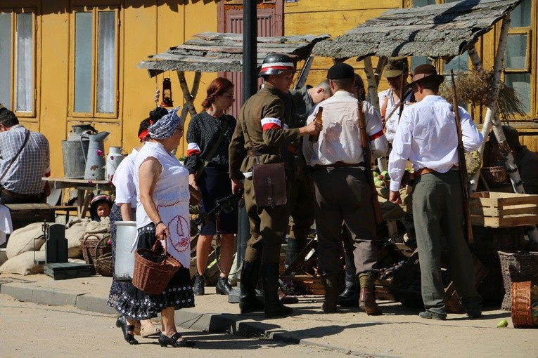 Rekonstrukcja powstania '44 w Raciążu