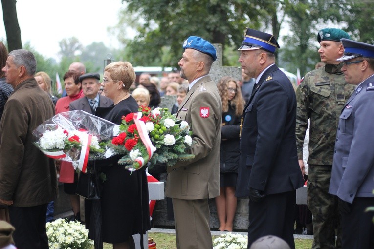 Pochówek w Dobrzykowie