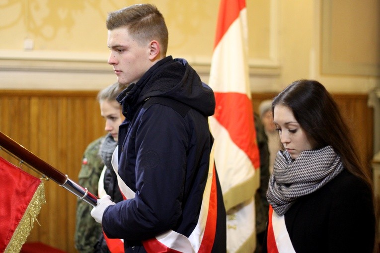 Warta honorowa w Makowie Mazowieckim