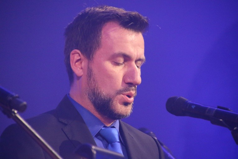 Czerwińsk. Oratorium "Matka z Czerwińskiego Wzgórza"