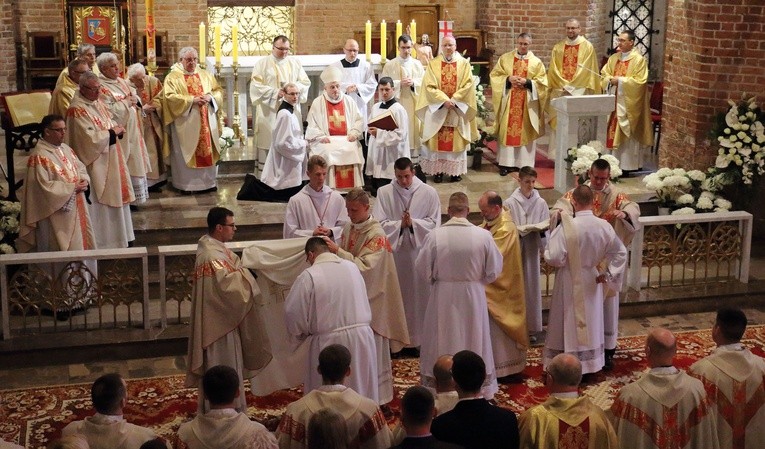Święcenia kapłańskie
