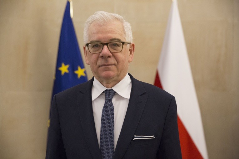 Szef MSZ: Polska jest głównym państwem, które "ciągnie" UE do góry