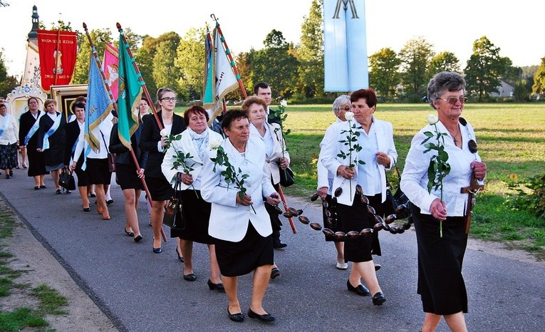 Smardzewo. Nawiedzenie w parafii św. Stanisława Kostki