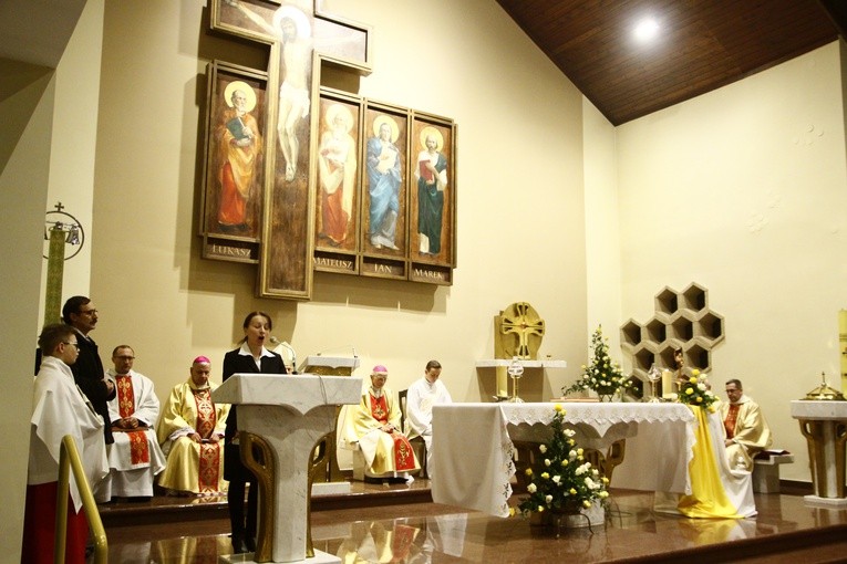 Relikwie św. Jana Pawła II w Rusinowicach