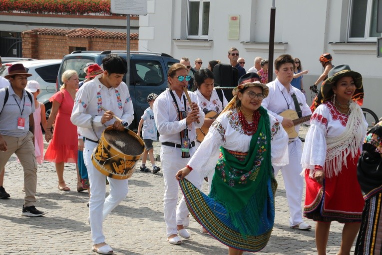 Płock. Vistula Folk Festival - finał
