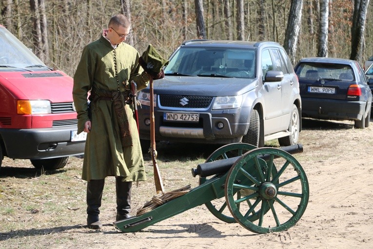 Uroczystości patriotyczne k. Radzanowa n. Wkrą