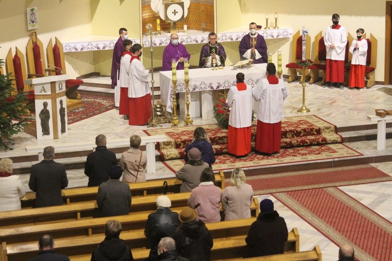 Ciechanów. Poświęcenie krzyża morowego