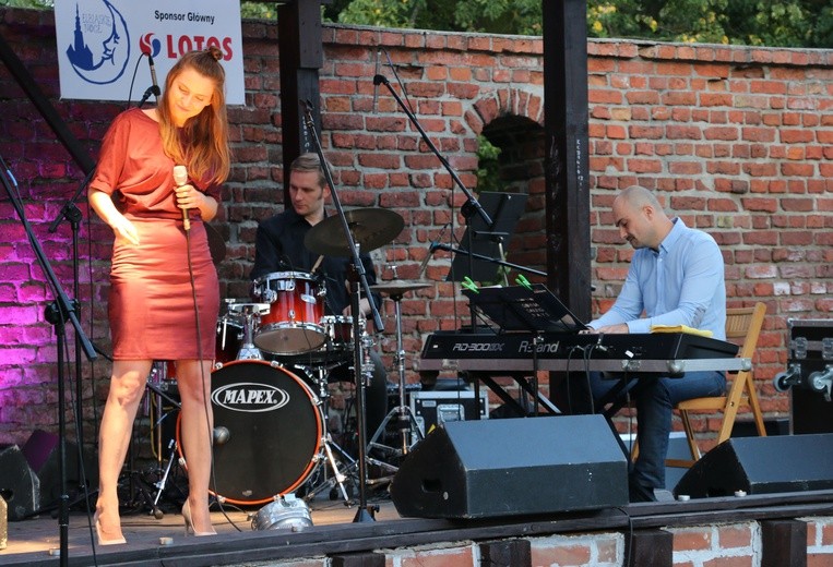 XIX Elbląskie Noce. Festiwal Piosenki Wartościowej