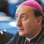 Bp Andrzej Jeż: wina leży tylko i wyłącznie po stronie sprawcy a nie Osoby skrzywdzonej!