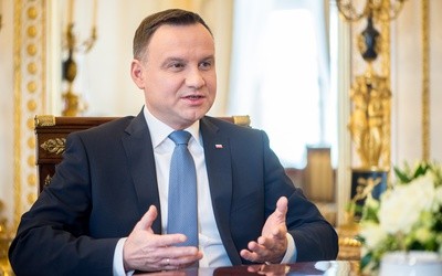 Prezydent: To, że grupa ludzi wychodzi na ulice i żąda w Polsce rewolucji, to nie znaczy, że należy temu ulegać